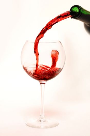 wine pour